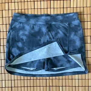 blue tie dye miniskirt with shorts underneath 🛋️